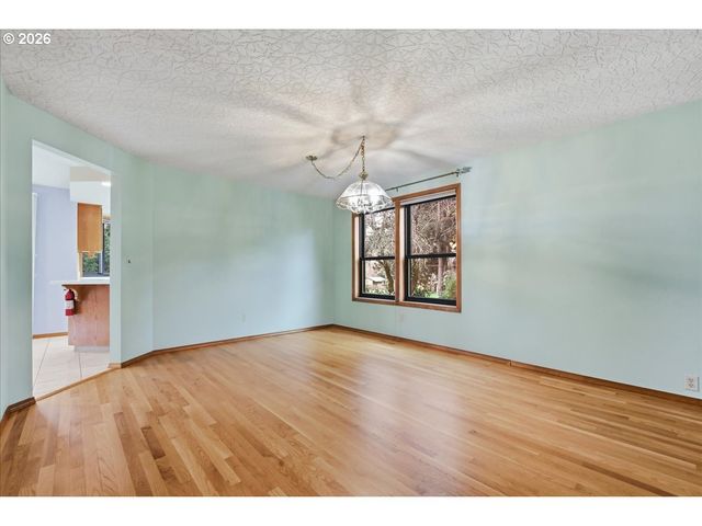 16916 Ne 35TH Cir, Vancouver, WA 98682