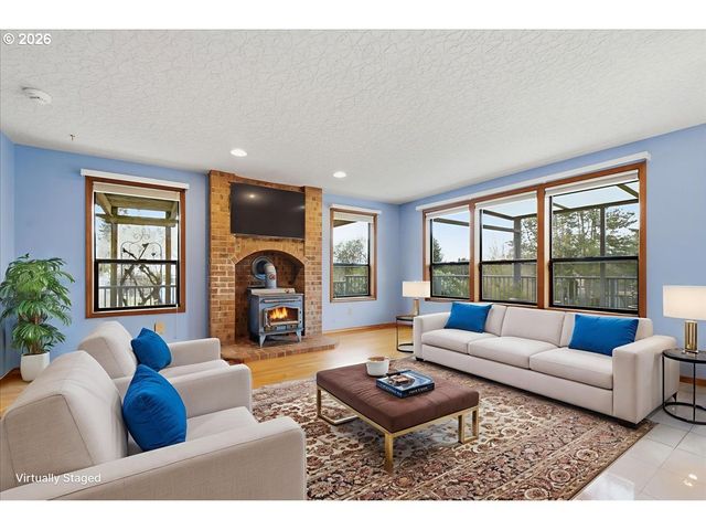 16916 Ne 35TH Cir, Vancouver, WA 98682