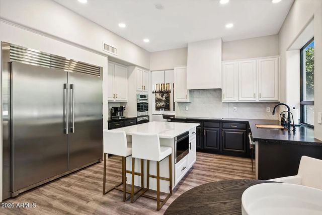 6414 E MONTE CRISTO Avenue, Scottsdale, AZ 85254