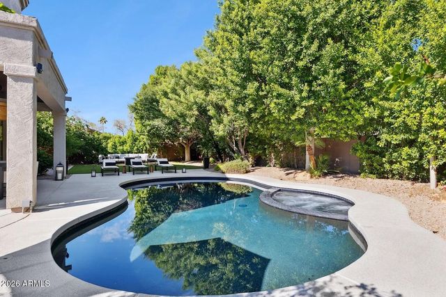 6414 E MONTE CRISTO Avenue, Scottsdale, AZ 85254