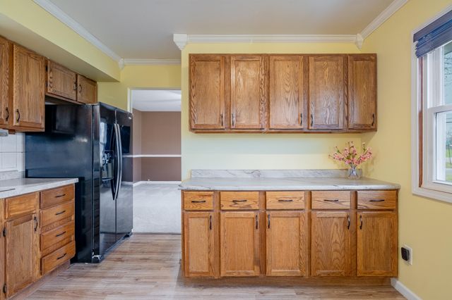 785 Mccool Road, Valparaiso, IN 46385