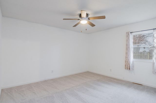 785 Mccool Road, Valparaiso, IN 46385