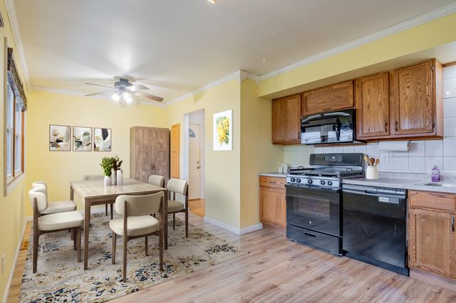 785 Mccool Road, Valparaiso, IN 46385