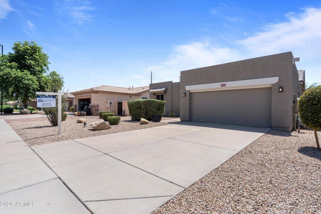 3433 E SANTA FE Lane, Gilbert, AZ 85297 — photo 2