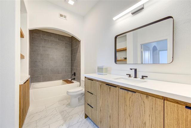 1901 Post Oak Boulevard 3105, Houston, TX 77056