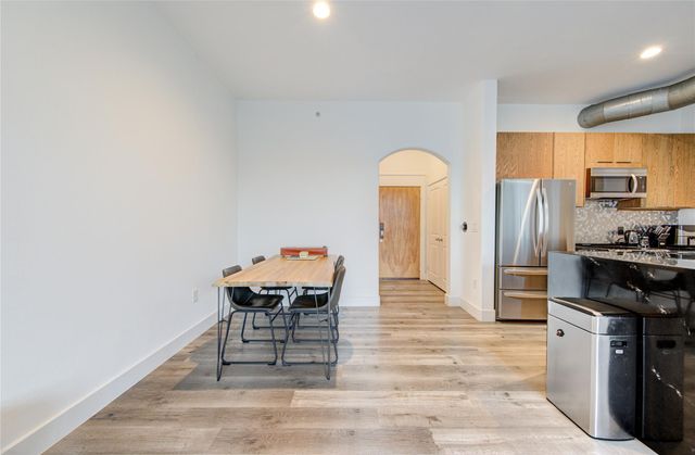 1901 Post Oak Boulevard 3105, Houston, TX 77056