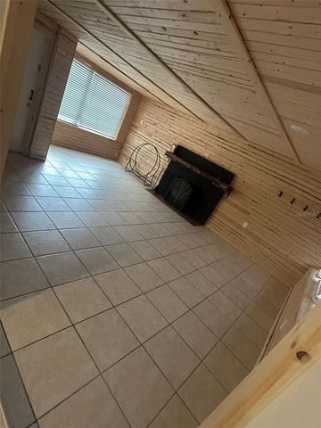 809 PLUMOSA AVENUE, Fruitland Park, FL 34731