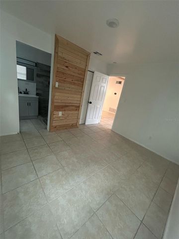 809 PLUMOSA AVENUE, Fruitland Park, FL 34731
