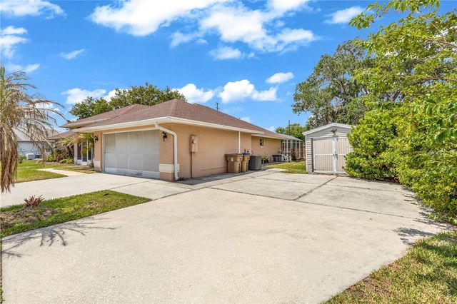2800 WOODSMERE COURT, Kissimmee, FL 34746