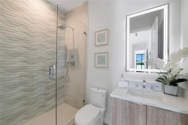 1813 N Fort Lauderdale Beach Boulevard, Fort Lauderdale, FL 33305