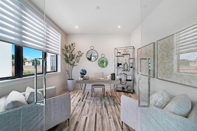1813 N Fort Lauderdale Beach Boulevard, Fort Lauderdale, FL 33305