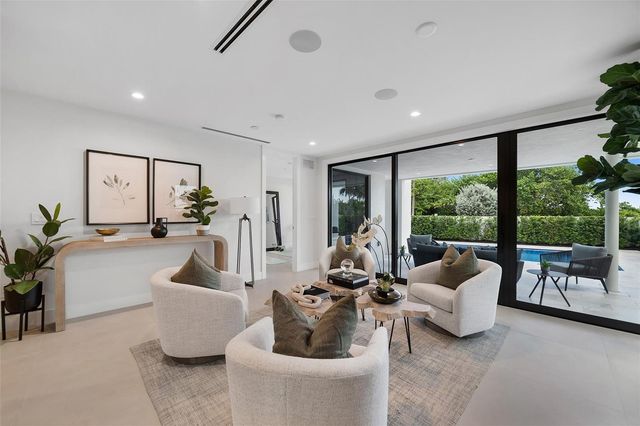 1813 N Fort Lauderdale Beach Boulevard, Fort Lauderdale, FL 33305