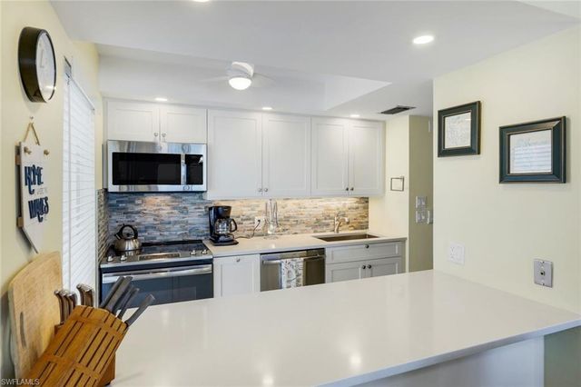 25840 Hickory BLVD 301, Bonita Springs, FL 34134
