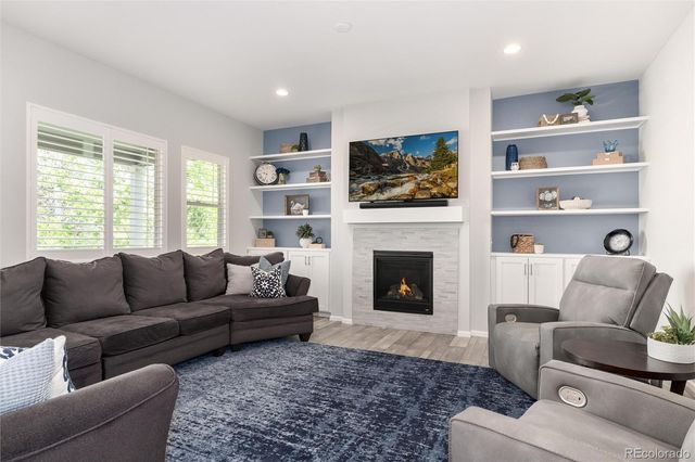 6807 S Riverwood Way, Aurora, CO 80016