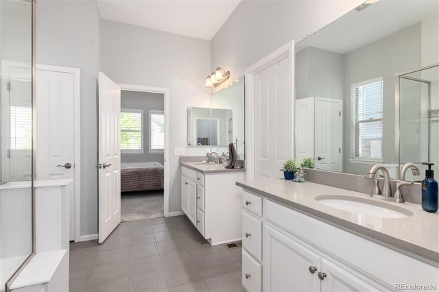 6807 S Riverwood Way, Aurora, CO 80016