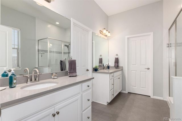 6807 S Riverwood Way, Aurora, CO 80016
