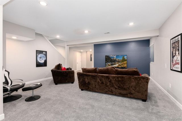 6807 S Riverwood Way, Aurora, CO 80016