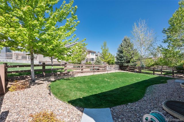 6807 S Riverwood Way, Aurora, CO 80016