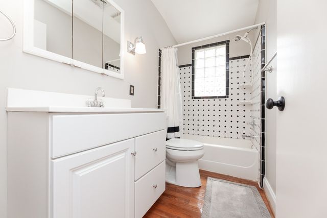 690 Clearview Dr, Nashville, TN 37205