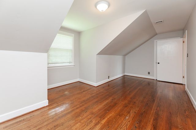 690 Clearview Dr, Nashville, TN 37205