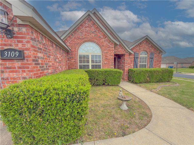 3109 SW Wargate Avenue, Bentonville, AR 72713