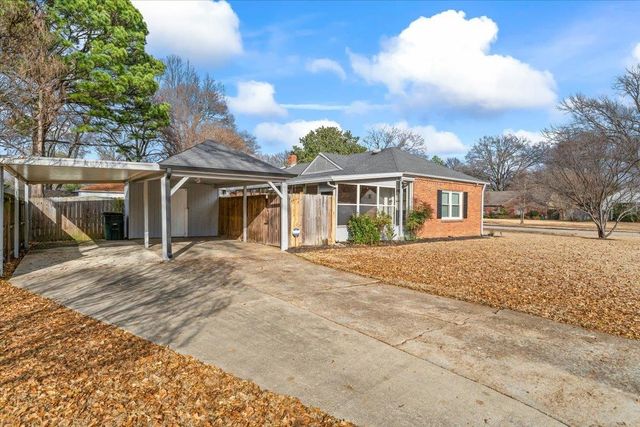 1107 IVY RD, Memphis, TN 38117