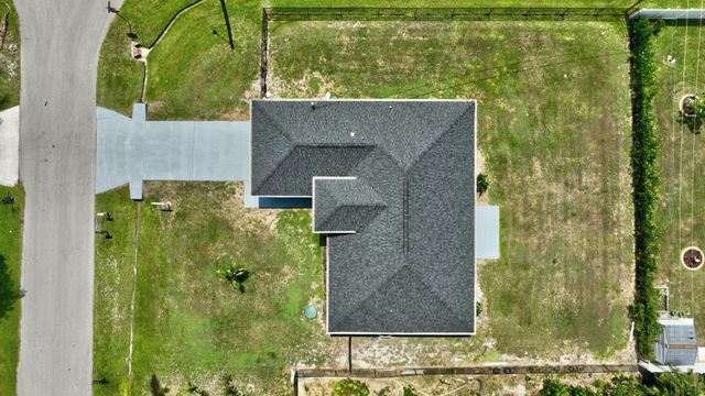 1897 SW Lofgren Avenue, Port St Lucie, FL 34953