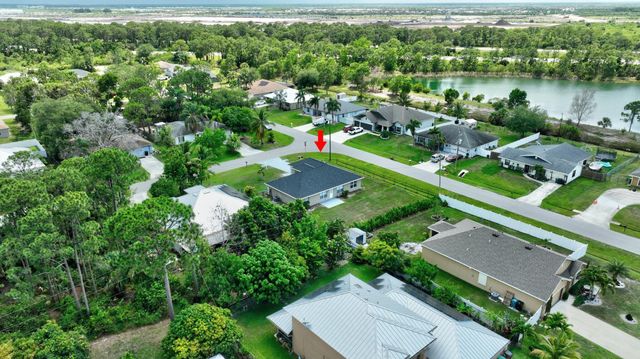 1897 SW Lofgren Avenue, Port St Lucie, FL 34953