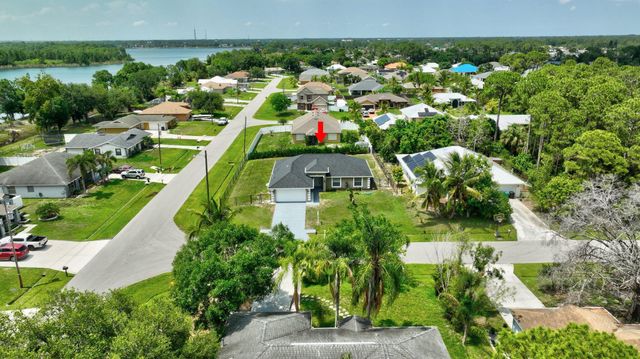 1897 SW Lofgren Avenue, Port St Lucie, FL 34953