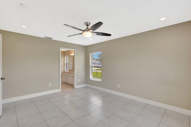 1897 SW Lofgren Avenue, Port St Lucie, FL 34953