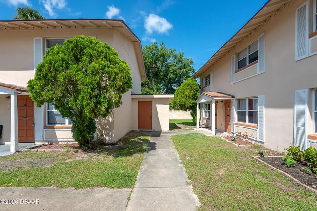 1600 S Palmetto Ave Apt 115, South Daytona, FL 32119