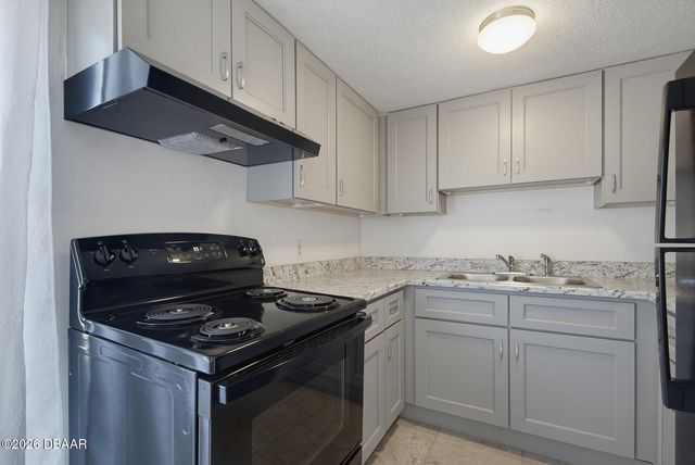 1600 S Palmetto Ave Apt 115, South Daytona, FL 32119