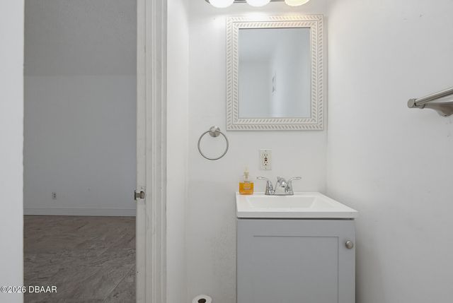 1600 S Palmetto Ave Apt 115, South Daytona, FL 32119