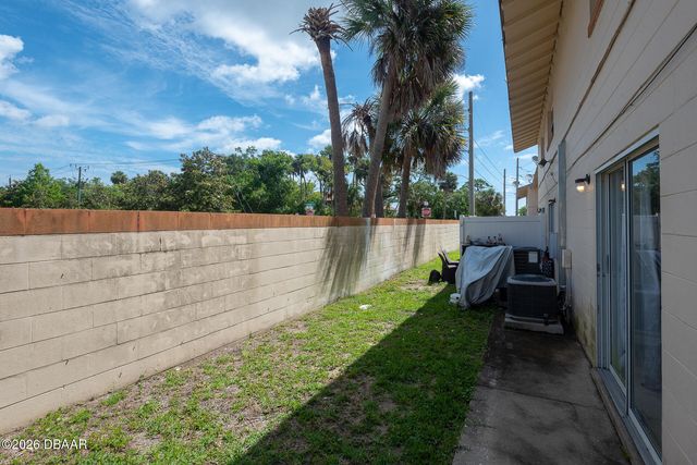 1600 S Palmetto Ave Apt 115, South Daytona, FL 32119