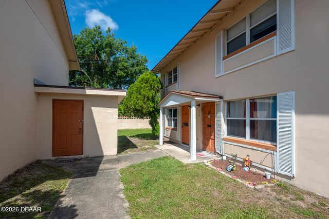 1600 S Palmetto Ave Apt 115, South Daytona, FL 32119