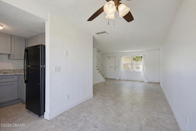 1600 S Palmetto Ave Apt 115, South Daytona, FL 32119