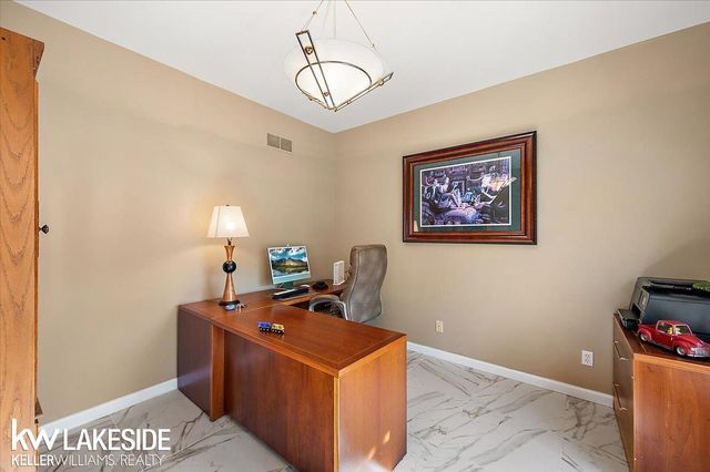 4781 Birkdale Drive, Commerce Twp, MI 48382