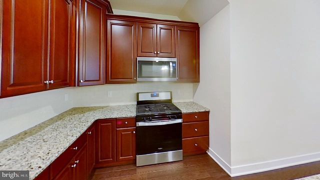 711 LAKEVIEW CT, King Of Prussia, PA 19406