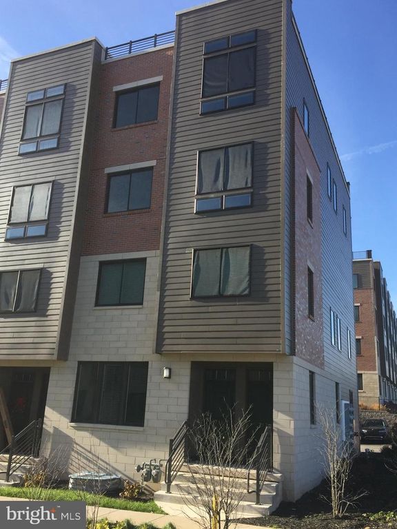 711 LAKEVIEW CT, King Of Prussia, PA 19406