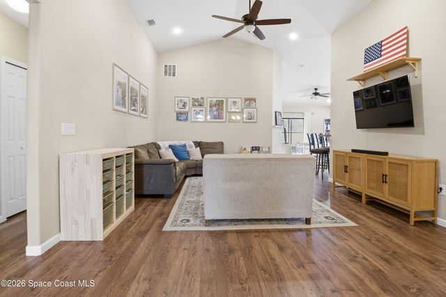 510 Fiddleleaf Circle, West Melbourne, FL 32904