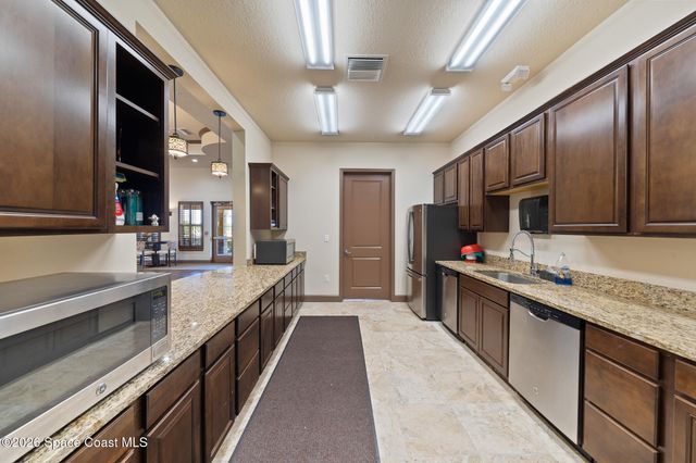 510 Fiddleleaf Circle, West Melbourne, FL 32904