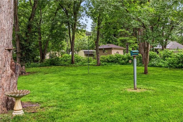 4507 E 107th Terrace, Kansas City, MO 64137