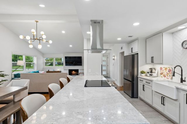 1603 N Waterview Drive, Richardson, TX 75080