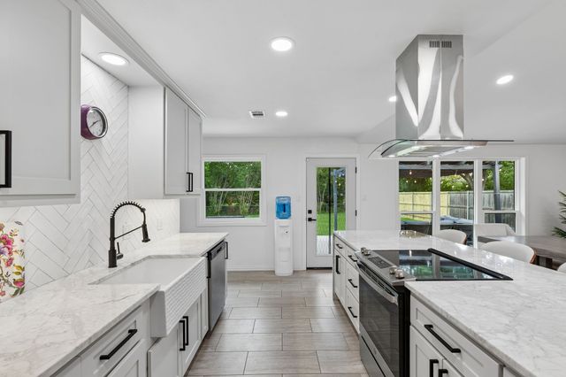 1603 N Waterview Drive, Richardson, TX 75080
