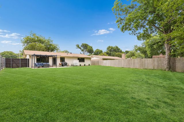 1603 N Waterview Drive, Richardson, TX 75080
