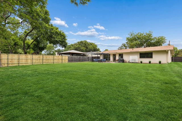 1603 N Waterview Drive, Richardson, TX 75080