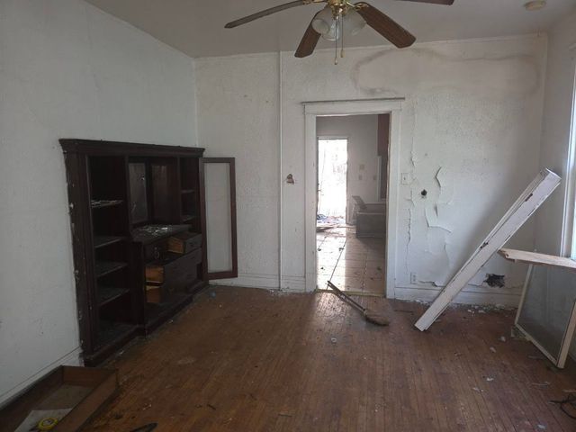 12341 S PARNELL Avenue, Chicago, IL 60628