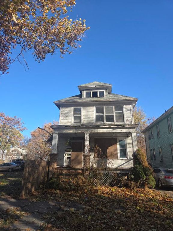 12341 S PARNELL Avenue, Chicago, IL 60628