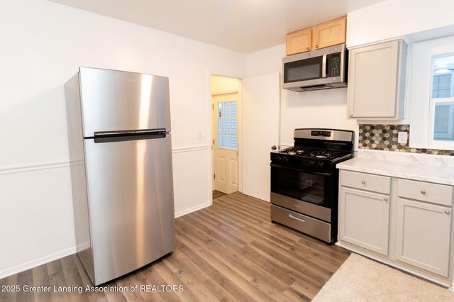 717 Smith Avenue, Lansing, MI 48910