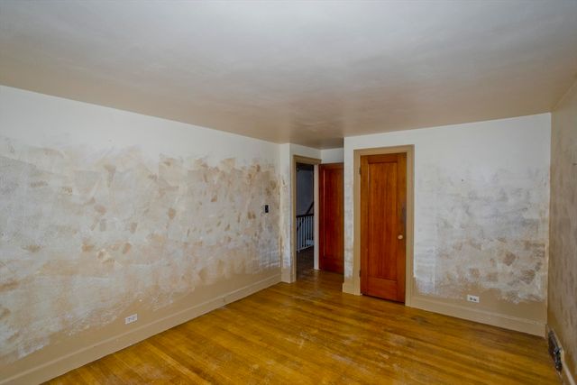 95 Craiwell Ave, West Springfield, MA 01104